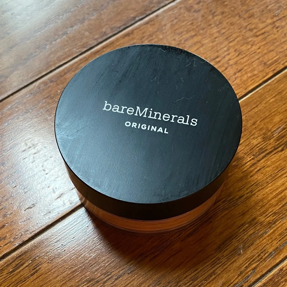 $39 bareMinerals Original Loose Powder in medium beige full size new